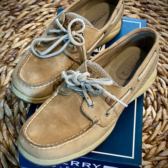 Womens size 6M Sperry Topsiders - Picture 2 of 3
